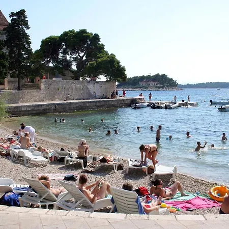 With A Parking Space Hvar - 4637 Apartman *
