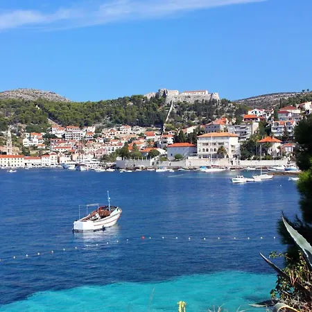 Apartman With A Parking Space Hvar - 4637 Hvar Town