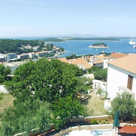 With A Parking Space Hvar - 4637 Apartman Hvar Town